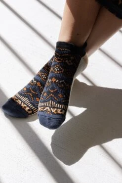 KAVU Running Man -KAVU Sale Store 1233 CHALETHOLIDAY B1 F25 2x3 6aeae9dc d389 48df 9c53 76a1f08b542a