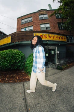 KAVU Wren -KAVU Sale Store 2156 BLUESKY B1 2x3 dce369e2 628f 450f bc4e 699679ae700f