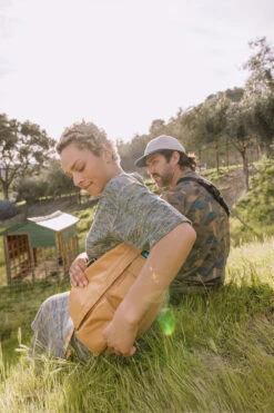 KAVU Live Free -KAVU Sale Store 2224 LAYERLINEUP B5 S25 2x3 9a207f22 ec6f 4fbb 972f eb37250baea4