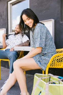 KAVU Live Free -KAVU Sale Store 2224 SKYMOTIF B4 2x3 521648b1 6578 4ea9 a992 4f7b54a4ce29