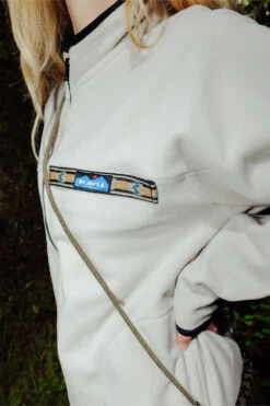 KAVU Fleece Throwshirt -KAVU Sale Store 318 NATURAL B3 F25 2x3 59c147cf 021b 4b65 aeb0 5c6820acdba3
