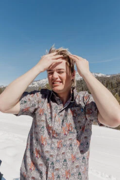 KAVU Festaruski -KAVU Sale Store 5036 CLOSEUP B1 2x3 35b6a999 0e24 462a b43e 951a6a4ebbd6