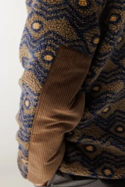 KAVU Wayside -KAVU Sale Store 5209 WALNUTMOUNTAIN B1 F25 2x3 1cc8970e 5ce5 48bd 8bfd 8eae494b9dfc