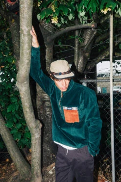 KAVU Throwshirt Flex -KAVU Sale Store 5248 GREENGABLES B4 2x3 477efd5c 1215 490f baec be92fbae5996