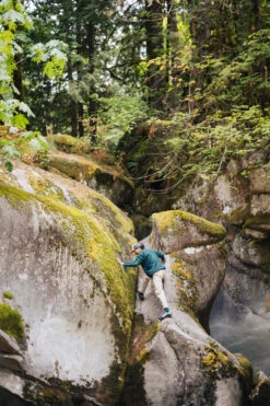 KAVU Port Pullover -KAVU Sale Store 5259 GREENGABLES B5 2x3 8524bfc3 031a 4f6a b433 8ba151c9f44a