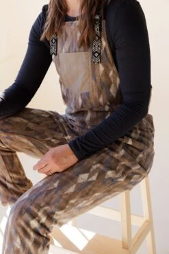 KAVU Pocatello -KAVU Sale Store 6128 EARTHMOTION B1 F25 2x3 87579560 29d2 40cc 91fe 5268d0a4241b