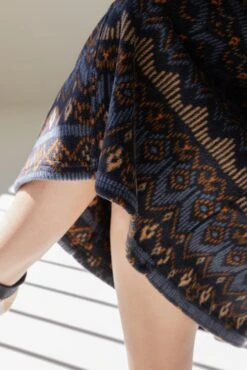 KAVU Ellis -KAVU Sale Store 6200 CHALETHOLIDAY B1 F25 2x3 f871c9e1 632b 41c6 920d 47390f50b3bd