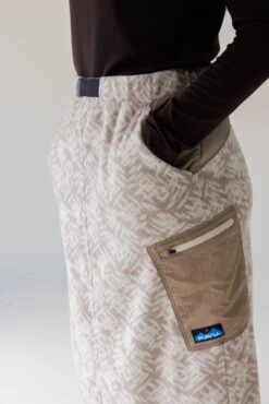 KAVU Ellis -KAVU Sale Store 6200 CROSSHATCH B1 F25 2x3 dff3f977 00b3 447d bbe5 c1c58caa2205