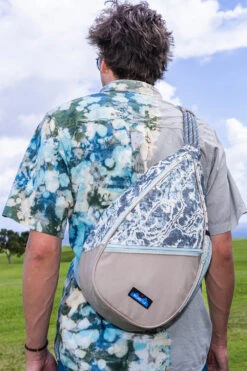 KAVU Paxton Pack -KAVU Sale Store 870 MOTIONUNDERTOW B2 2x3 34b28061 24ae 4a5e b540 a9c663cb8ce3