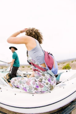 KAVU Mini Remix Rope Bag -KAVU Sale Store 9401 WONDERLAND B2 2x3 66b012b5 d5dd 45ad bfb9 021ec0ed68fb