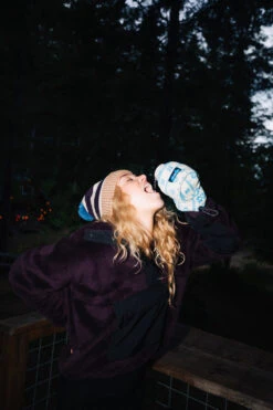 KAVU Drink Mitt 32 KAVU Drink Mitt -KAVU Sale Store 9461 SNOWDRIFT B1 2x3 1001433f 3b95 45b8 a3a6 0187f2496f7d