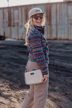 KAVU So Snuggy -KAVU Sale Store 9467 PEBBLEBEACH B2 2x3 60dea118 6734 4a26 b378 c17d106bd8f8