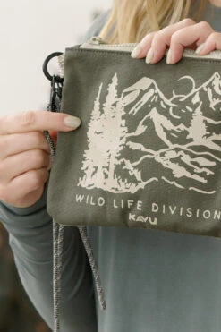 KAVU Cozy Cache -KAVU Sale Store 9487 THUMB T1 F24 2x3 c3dfa391 19c5 49e1 801c fba8ec48e3a0