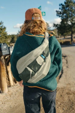 KAVU Camp Cozy Rope Bag -KAVU Sale Store 9499 GREENWOOD B1 2x3 f4681682 f61c 4d88 98fc fe0322ca2177