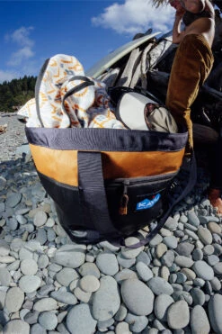 KAVU Hauler Tote 36 KAVU Hauler Tote -KAVU Sale Store 9527 ALLCOLORS B5 F25 2x3 974c2ea5 24f5 48c4 94ce 66d4e7d1e9d9