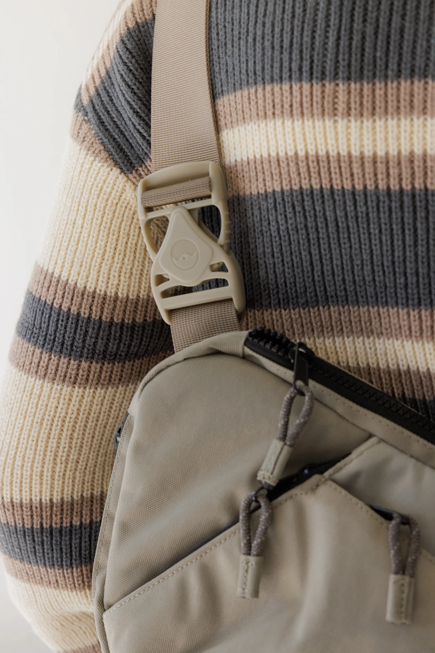 KAVU Roam Sling 17 KAVU Roam Sling - Image 15