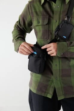 KAVU Yorktown Carry -KAVU Sale Store 9553 RAVEN B1 F25 2x3 adc86f72 fa4e 435c b8f4 8a84ecc073c8