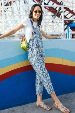 KAVU Alderbrooke -KAVU Sale Store F001 OPALESCENCE B3 2x3 011f3fe6 66b1 4e95 a302 1a2b9f639427